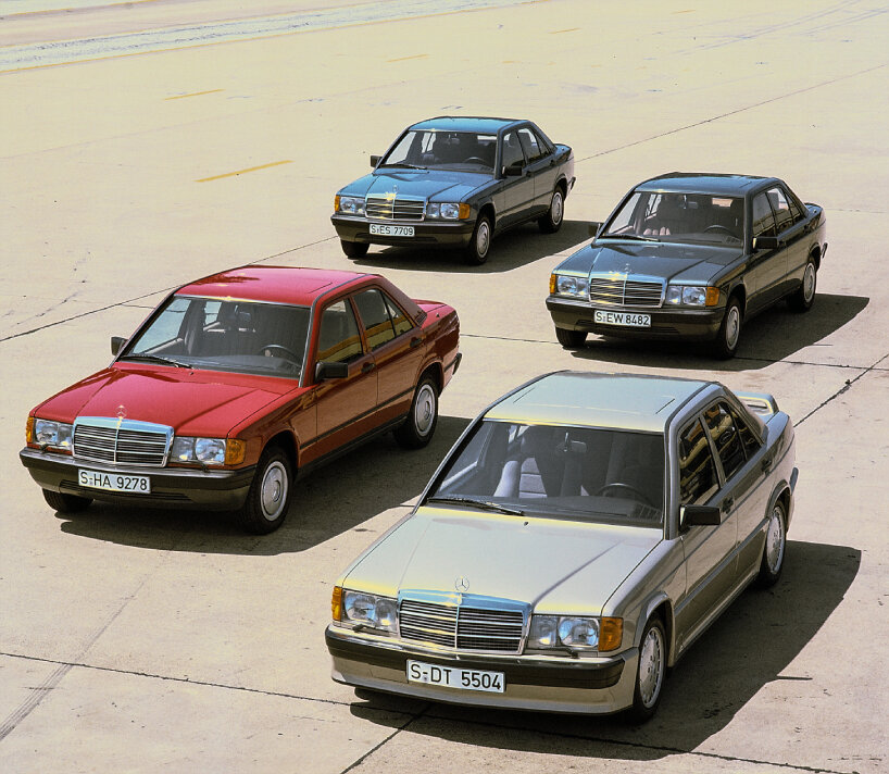 Mercedes-Benz compact class of the 201 model series. saloons of the types 190, 190 D, 190 E and 190 E 2.3-16. group shot from the front left from 1983