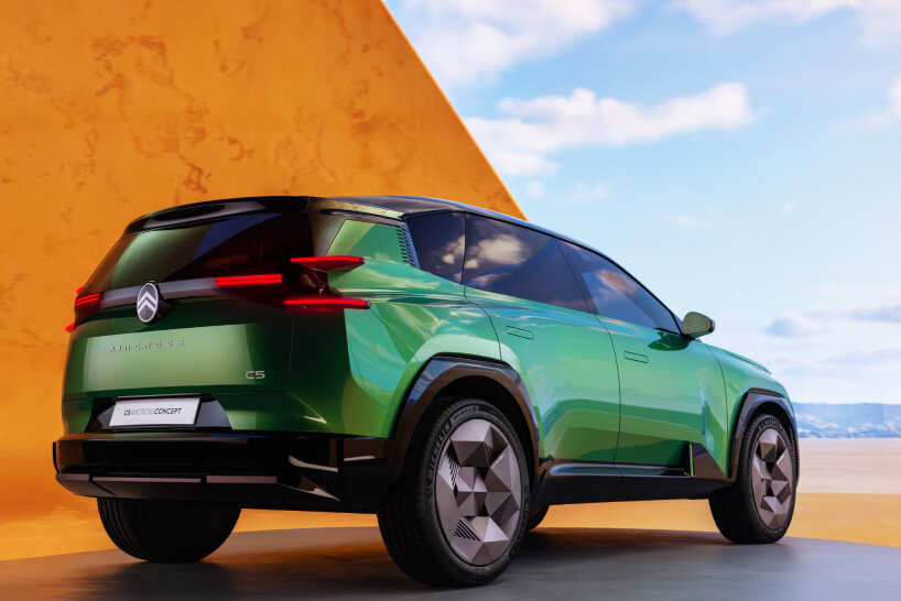 citroën C5 aircross concept paris motor show 2024
