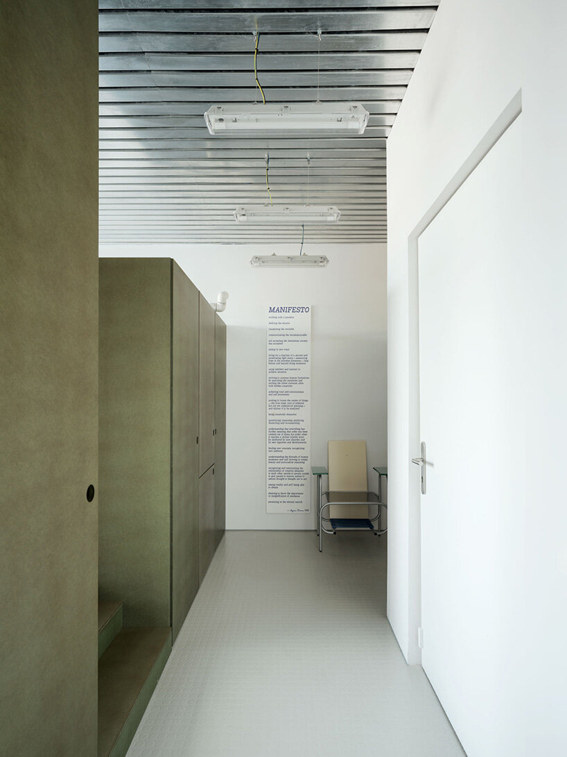 studioli served as places of retreat and functional spaces for storage