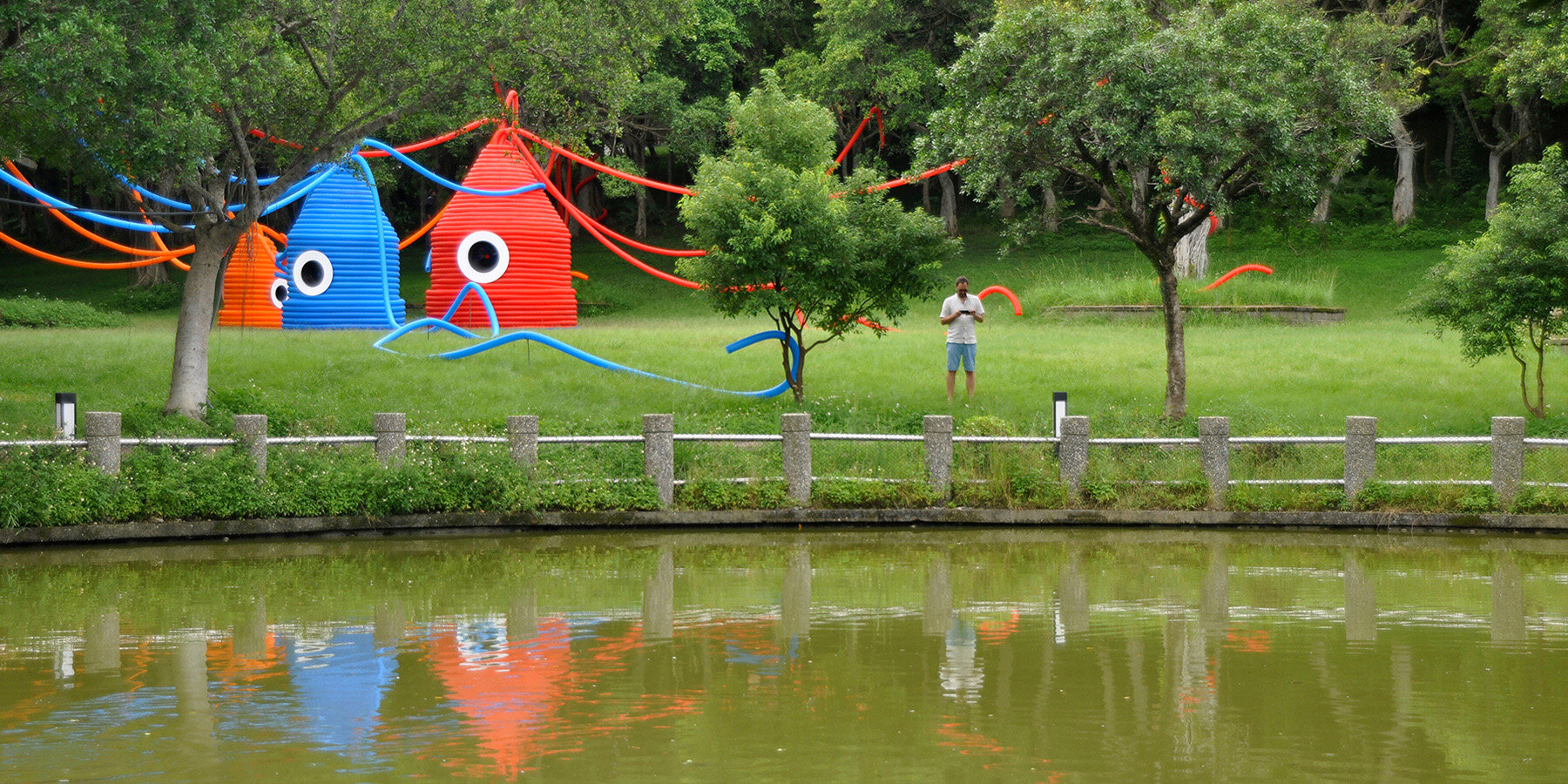 giant-squids-moradavaga-families-sound-taiwanese-land-art-festival-10-01-2024-designboom-1800-01