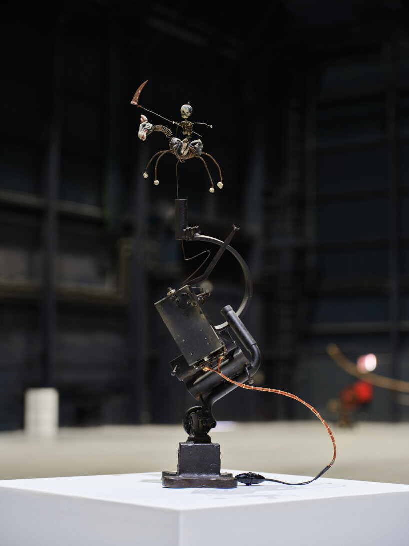 Jean Tinguely Vive la muerta, 1963 | installation view, Pirelli HangarBicocca, Milan, 2024 Private collection, courtesy of Galerie GP & N Vallois