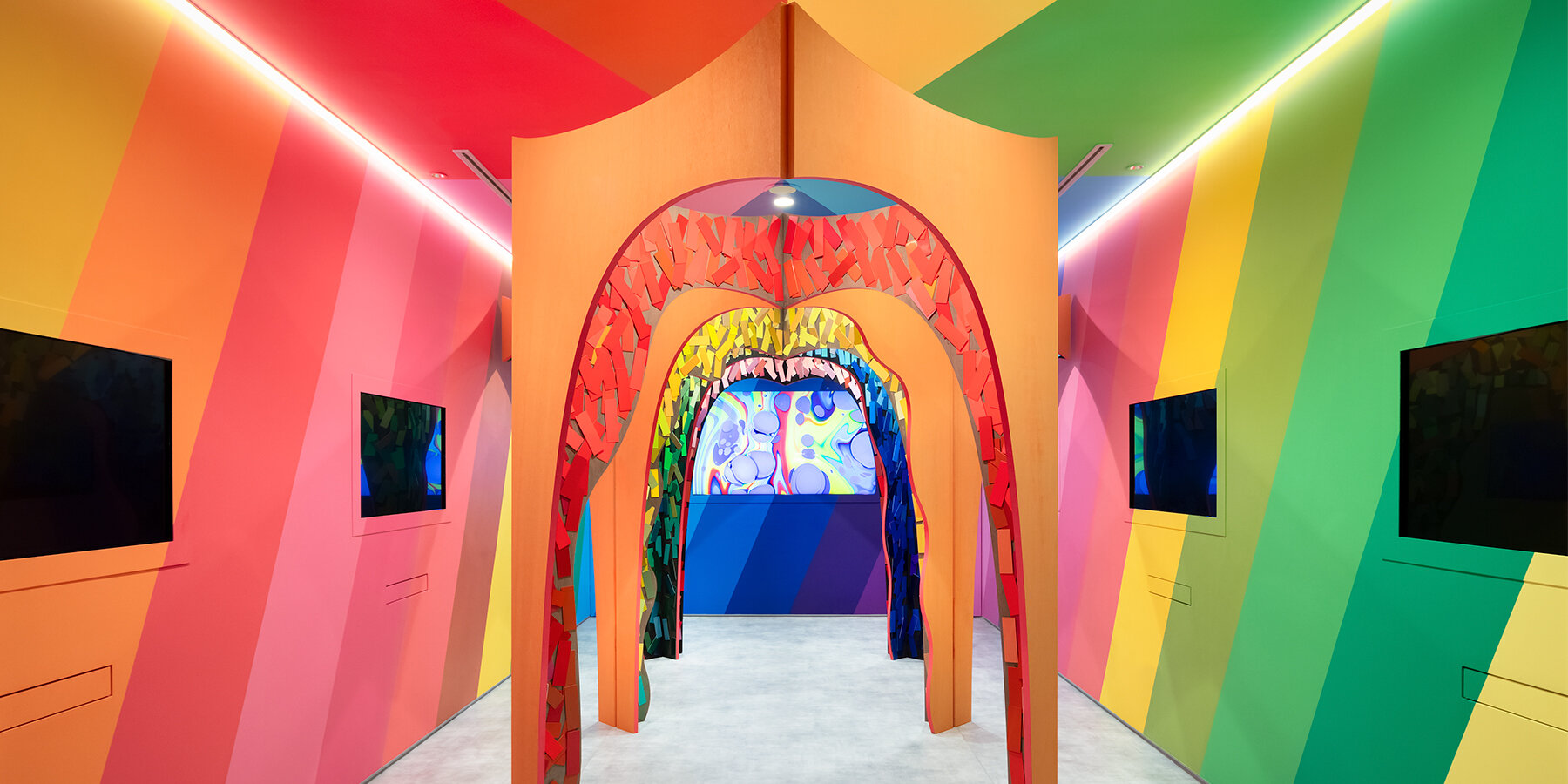 labyrinth-of-colors-moriyuki-ochiai-architects-designboom-2