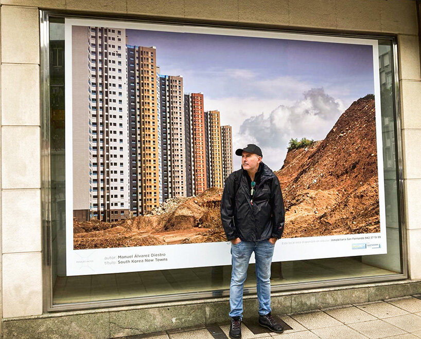Manuel Alvarez Diestro in front of 'South Korea new towns'