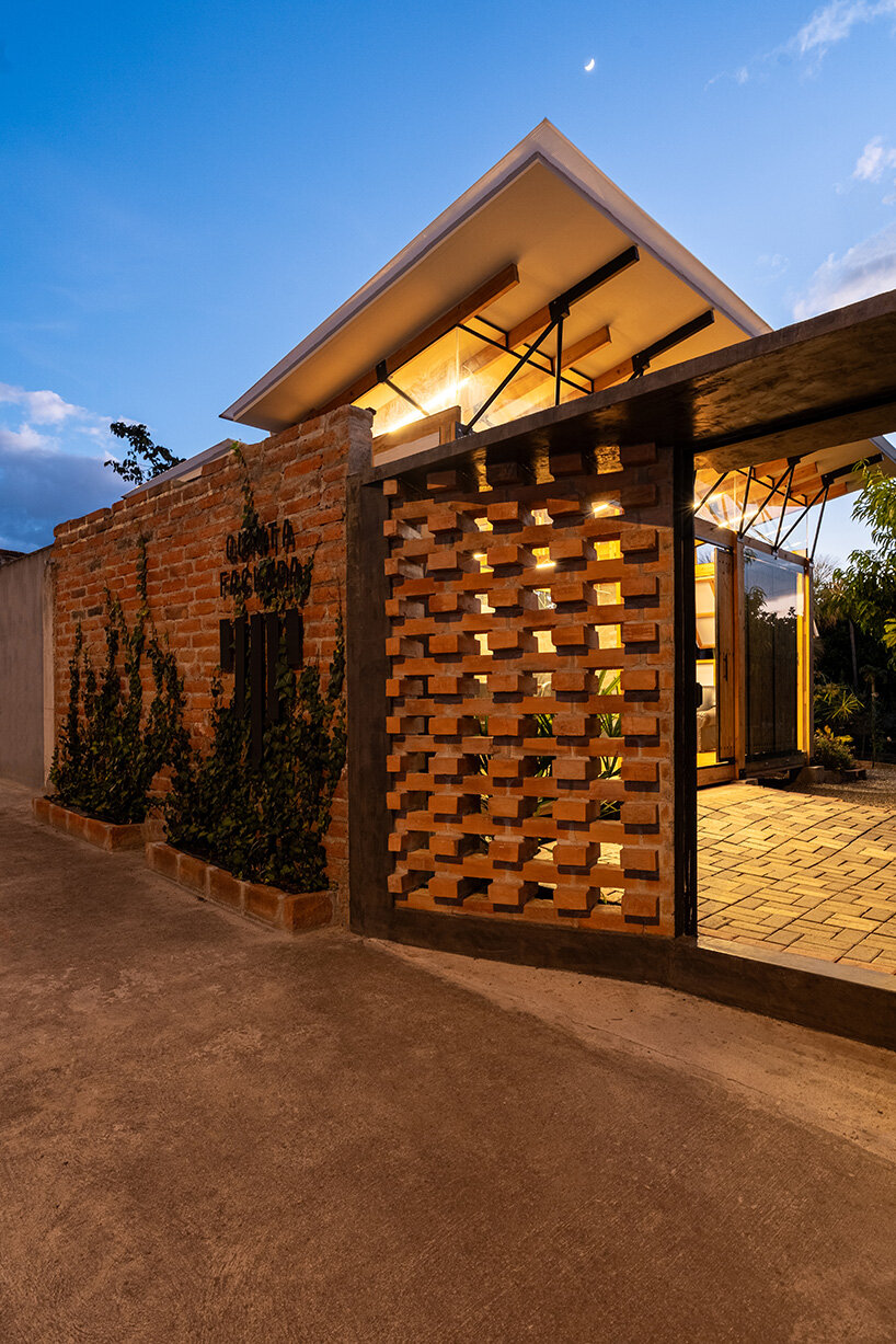 laminated wood clads Quinta Fachada's headquarters