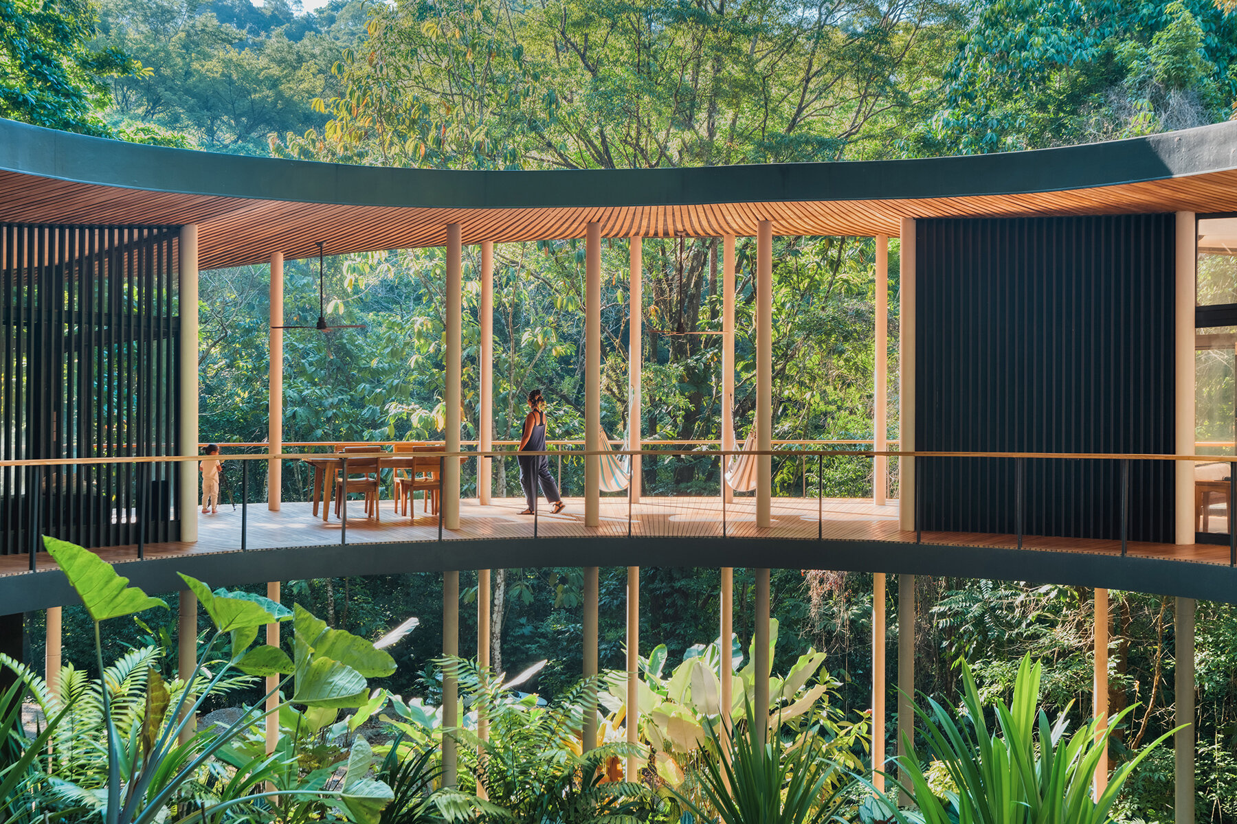 studio-saxe-sinfonia-verde-costa-rica-designboom-06a
