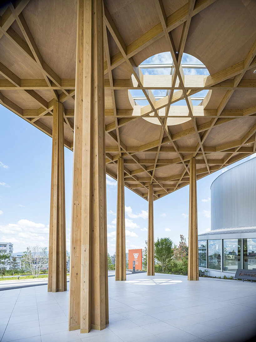 shigeru ban toyota museum