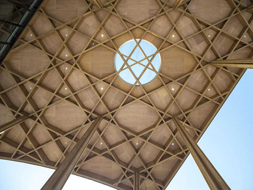 shigeru ban toyota museum