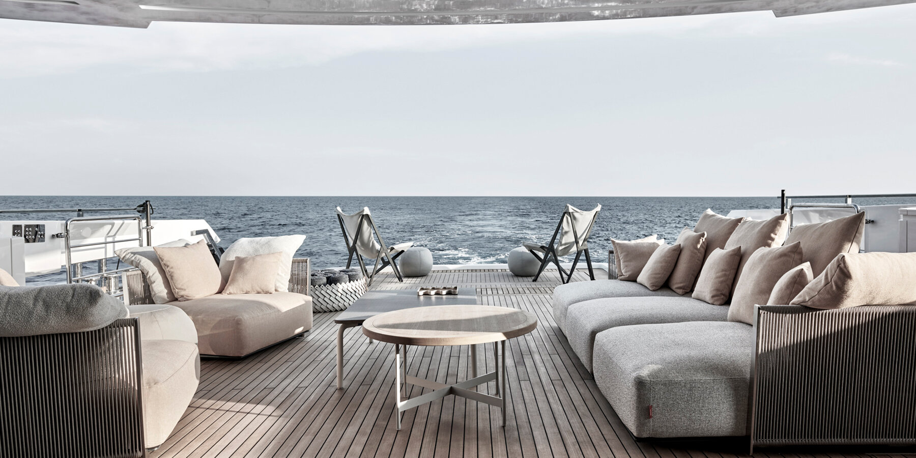 baglietto-dom-133-yacht-ezequiel-farca-studio-designboom-01