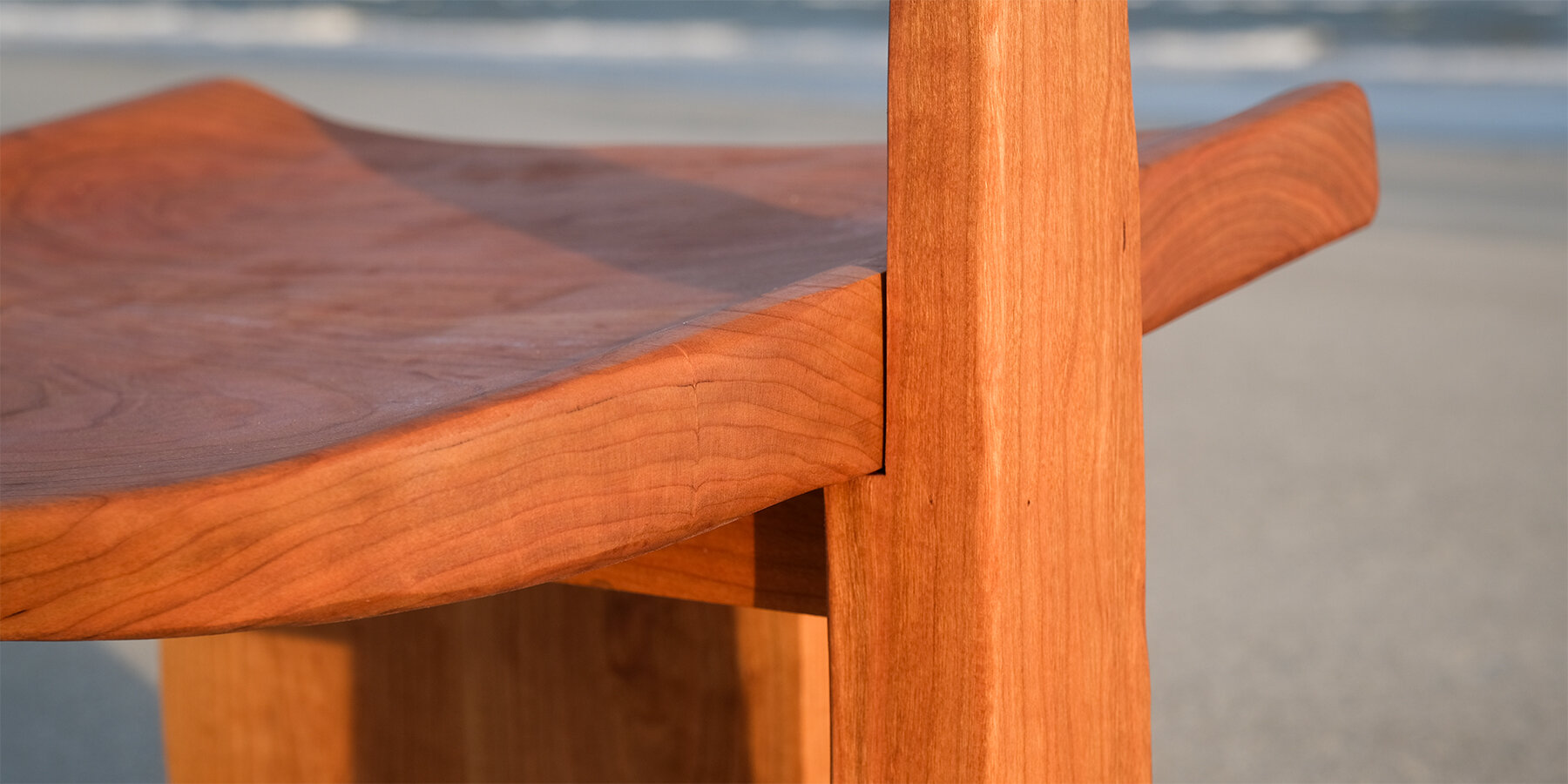 buttonback-chair-nush-wadia-designboom-01
