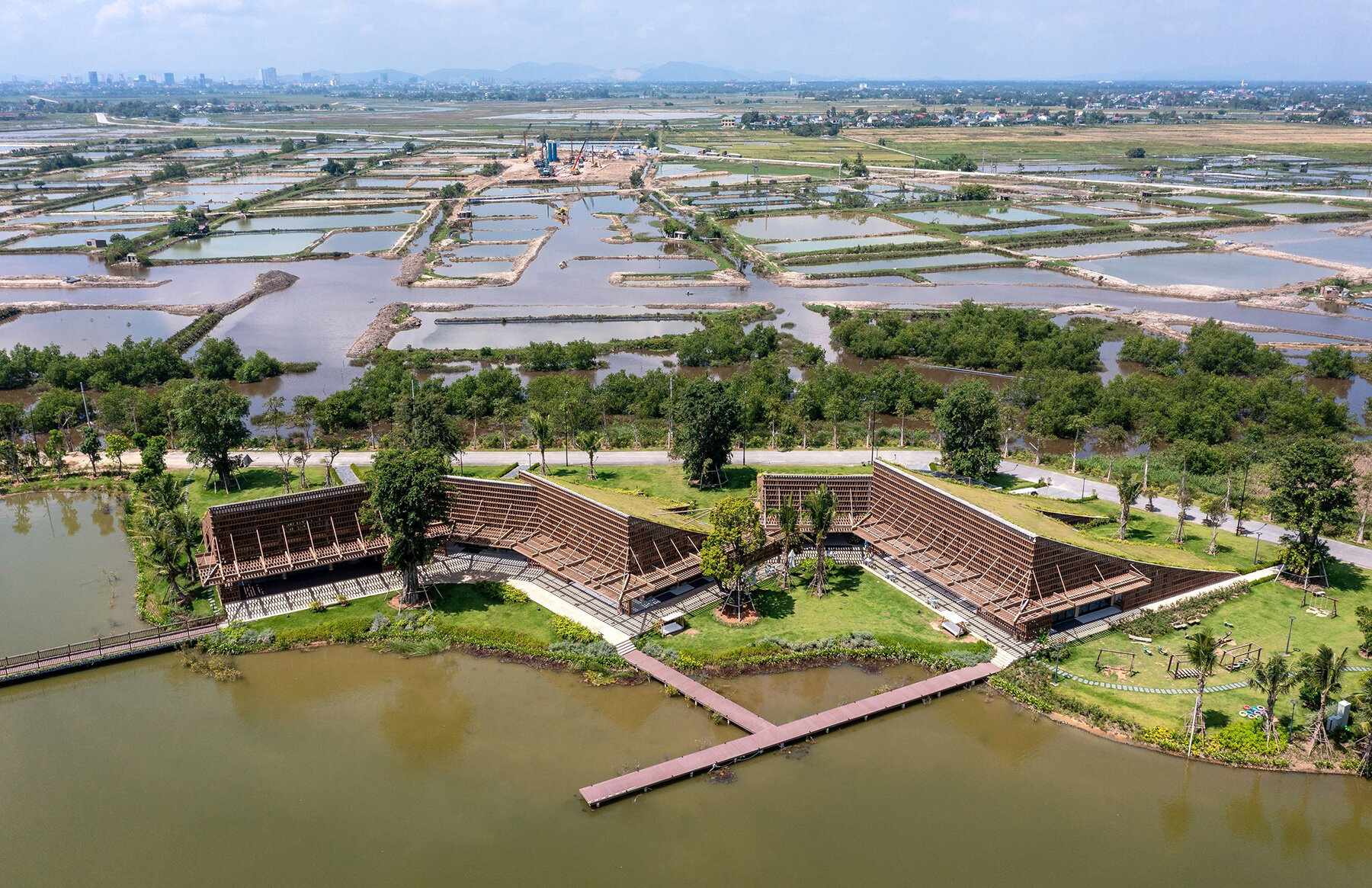 cascading-gardens-open-hilltop-spaces-mia-design-studio-vietnam-11-27-2024-designboom-1800-02