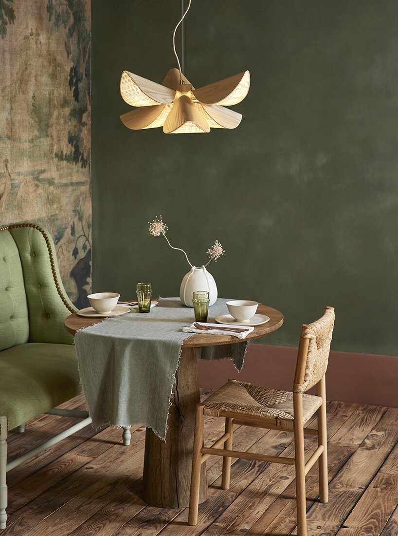 forestier and jette scheib transform elegance of lilly petals into organic lighting forms - 8