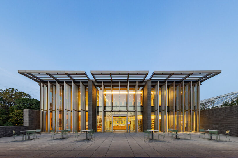 image by Albert Vecerka/Esto, courtesy Weiss/Manfredi