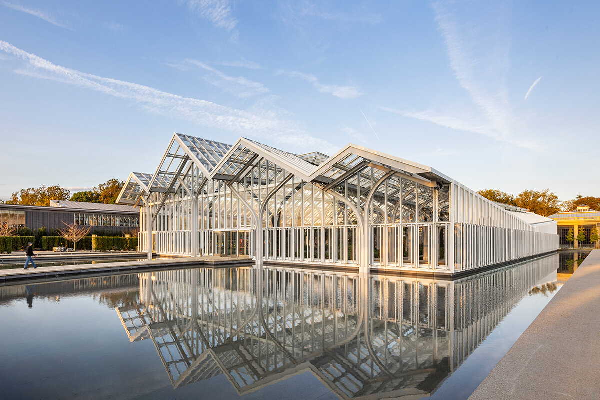 image by Albert Vecerka/Esto, courtesy Weiss/Manfredi