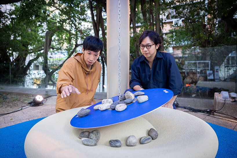 hong kong’s detour 2024 explores ‘having’ vs ‘being’ with interactive design installations - 5