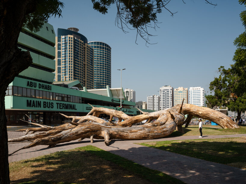 submerged pavilions & kinetic sculptures: new meeting points at abu dhabi public art biennial