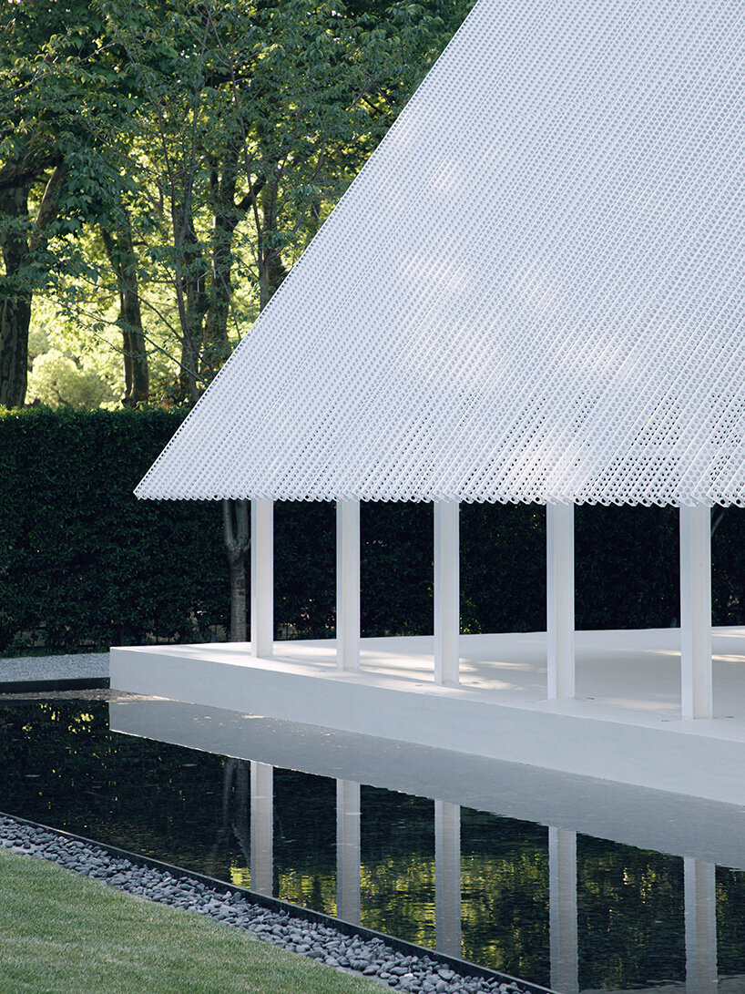 beige plaster finishes provide a soft, skin-like texture