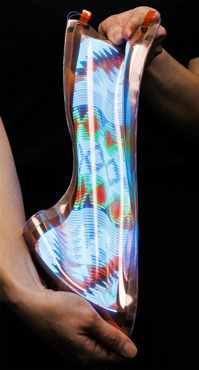 LG display stretchable screen