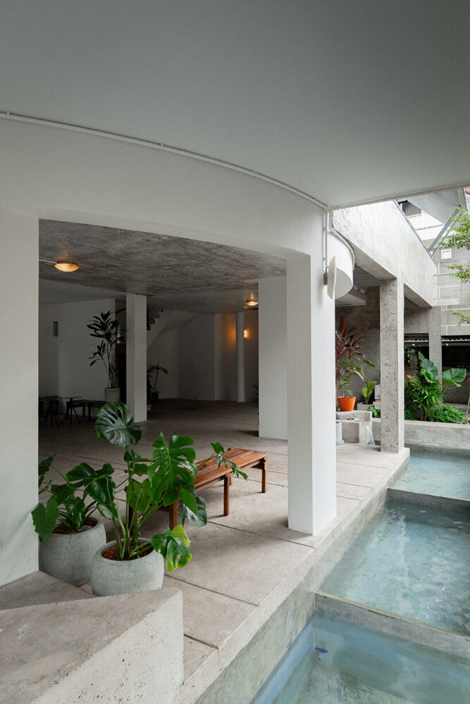 encouraging visitors to engage with their surroundings one perspective at a time