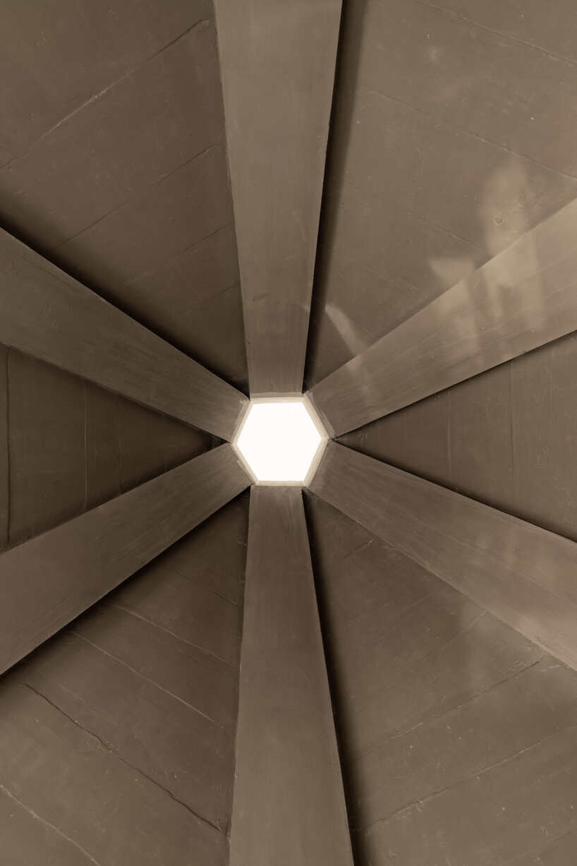 abstract representation of fire, pointing skyward