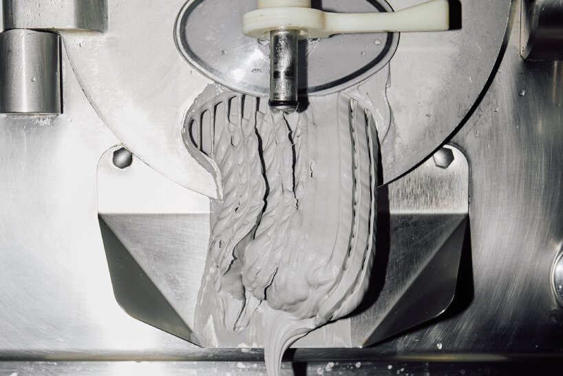 to keep the spirit of being nameless, Piccolina doesn’t share the flavors of João Loureiro’s grayscale gelato