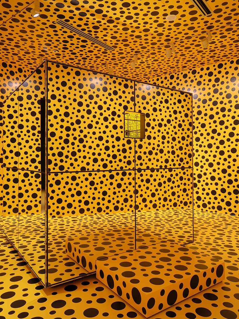 installation view of The Spirit of the Pumpkins Descended to the Heavens 2017 on display as part of Yayoi Kusama at NGV International, Melbourne until 21 April 2025. © YAYOI KUSAMA | image by Sean Fennessy