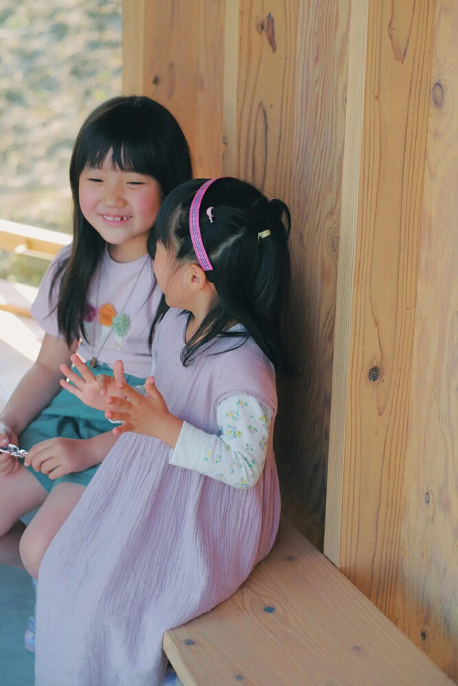 children use the stop daily to commute to and from school