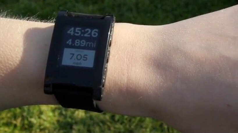 view of the previous smartwatch with e-paper display