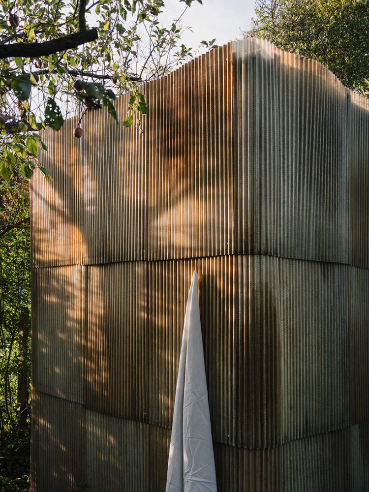 adding a sleek detail to its utilitarian design