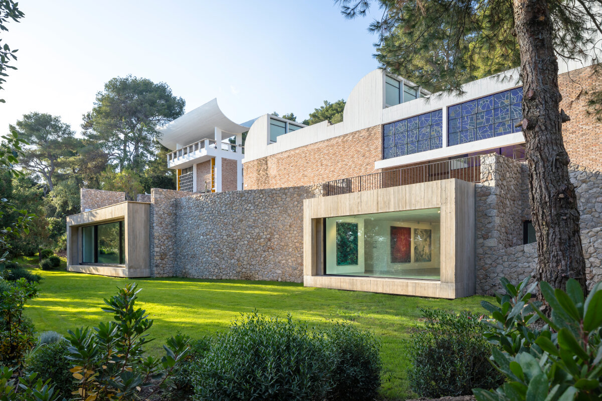 silvio d'ascia carves gallery extension beneath stone walls of fondation maeght in france 