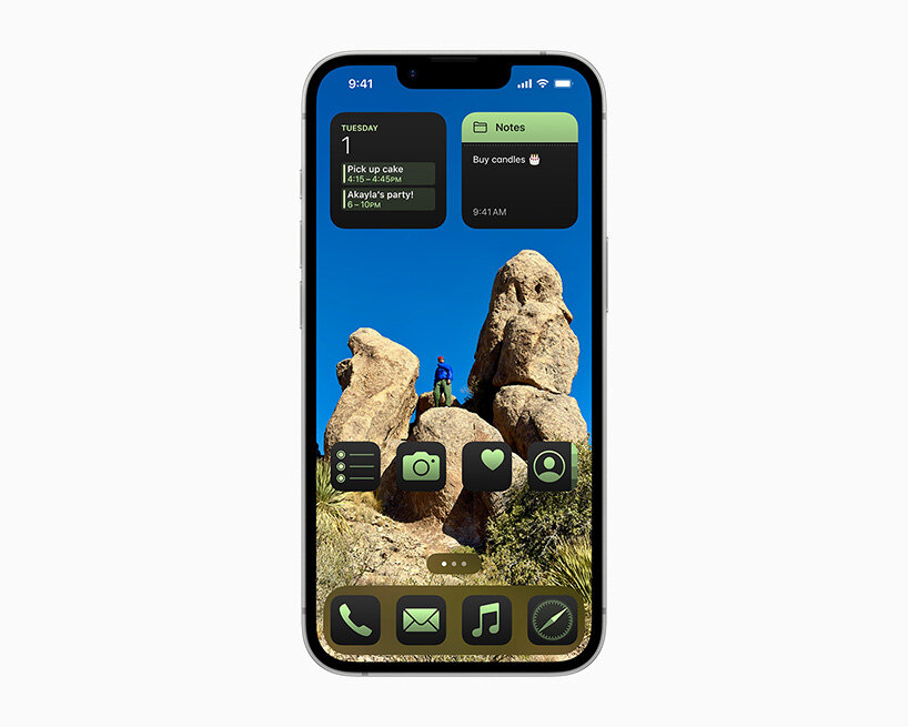 the Home Screen can be customized by arranging apps and widgets in any open space
