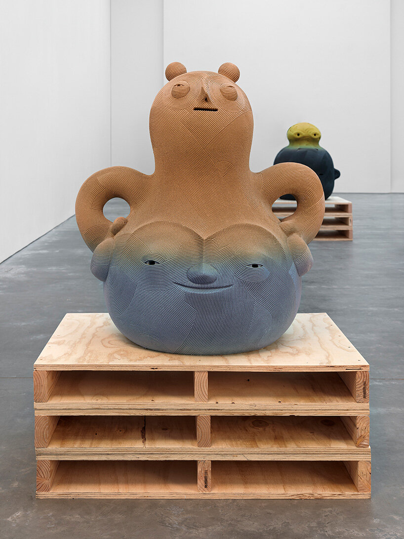 En Iwamura, Neo Jomon: Brown mask with arms, 2024