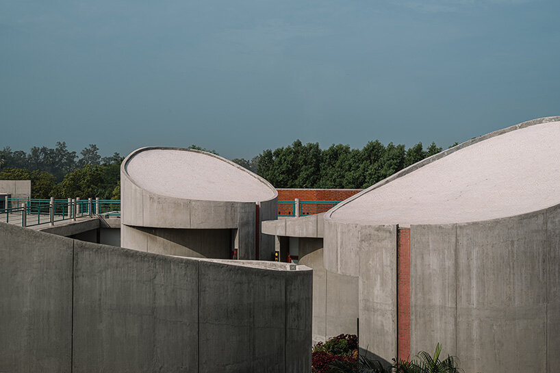 three internal courtyards further enhance this dialogue with nature