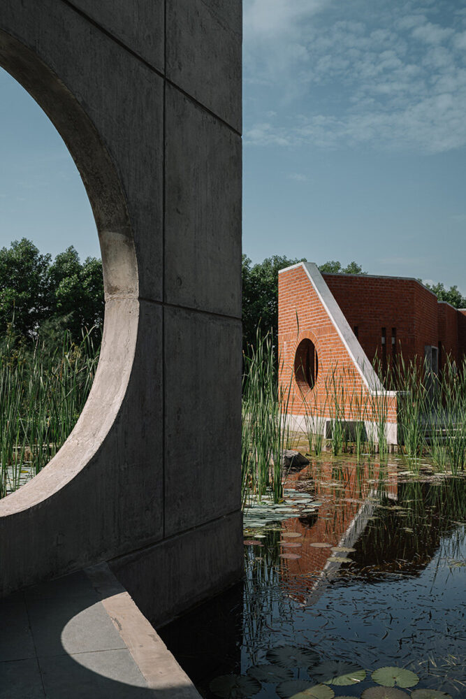 integrating sustainable strategies such as rainwater harvesting and native flora landscaping