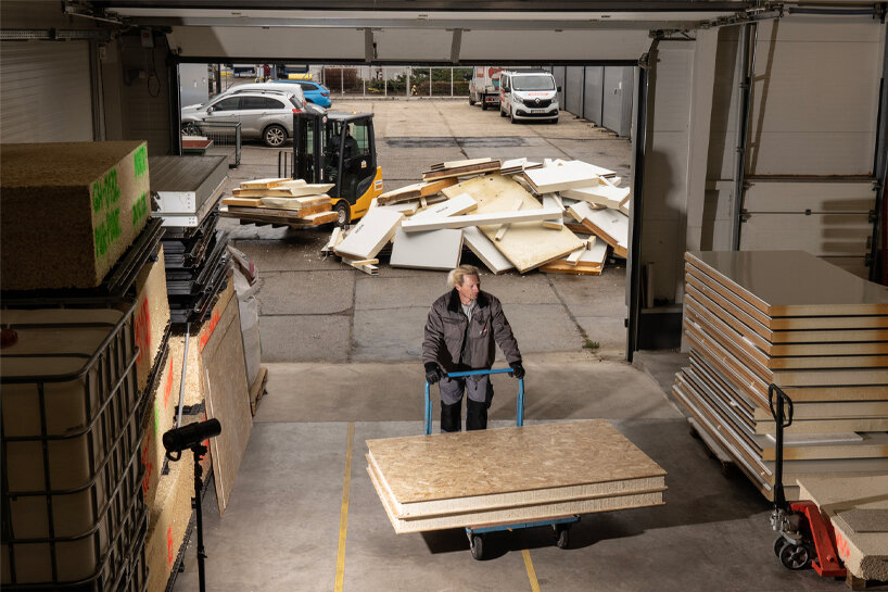 from disposable to sustainable: transforming PU waste into high-performance products - 1