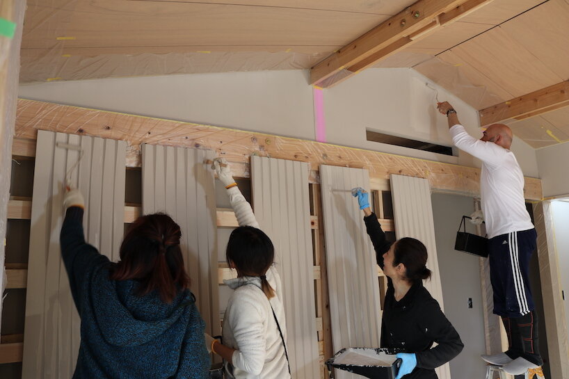 reducing the necessity for specialized tools or expertise | image by VUILD