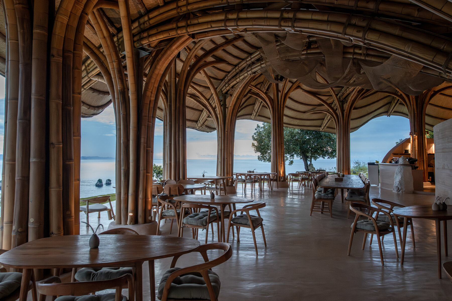 shell-restaurant-pablo-luna-studio-indonesia-designboom-06a