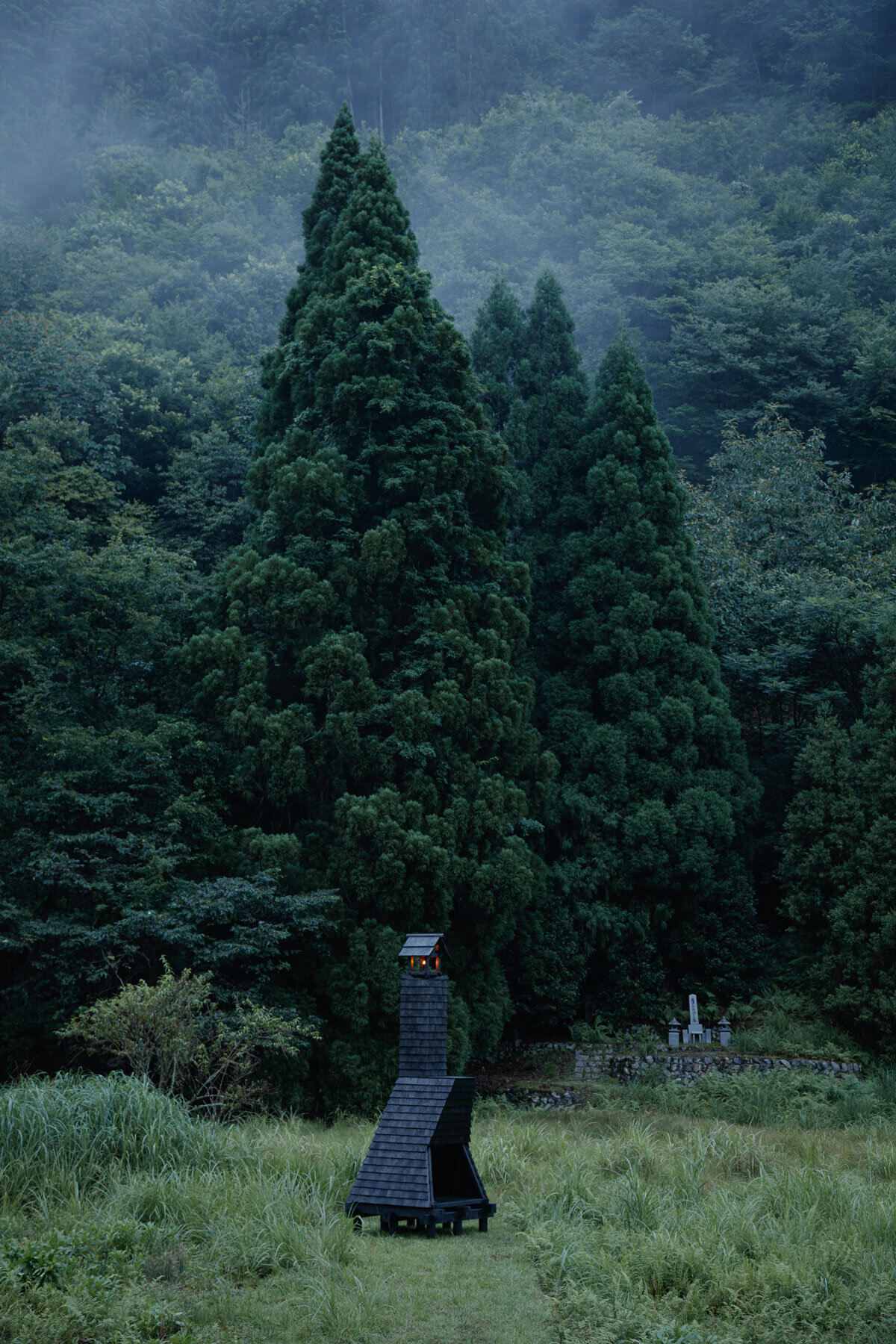 the architecture explores impermanence through its shifting light and material textures