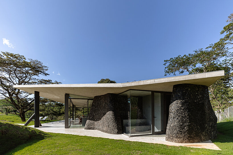 TETRO arquitetura seriema house