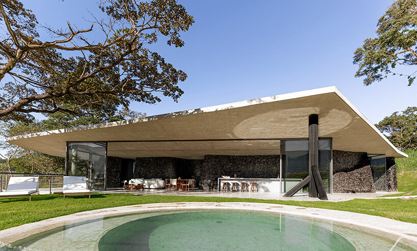 TETRO arquitetura seriema house
