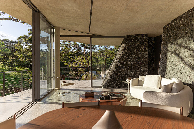 TETRO arquitetura seriema house