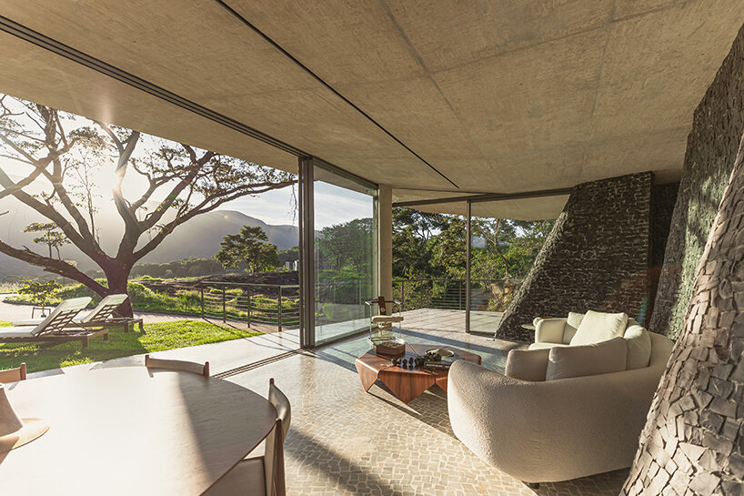 TETRO arquitetura seriema house