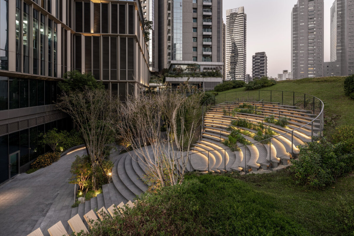 verdant roof doubling as public plaza tops kengo kuma's curving museum in taichung, taiwan