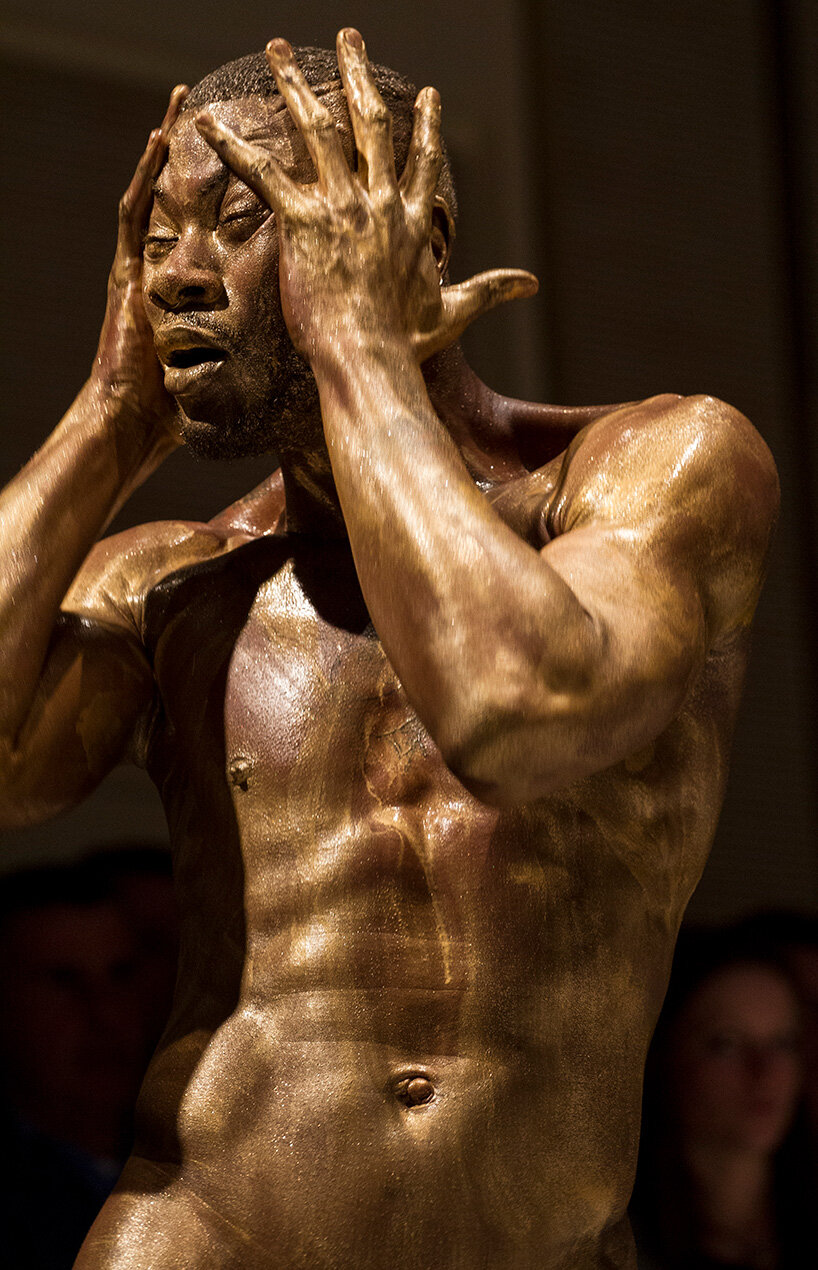 Eddie Peake, Corpsing, 2017 © Eddie Peake image by La Casa Encendida (Sara Navarro)