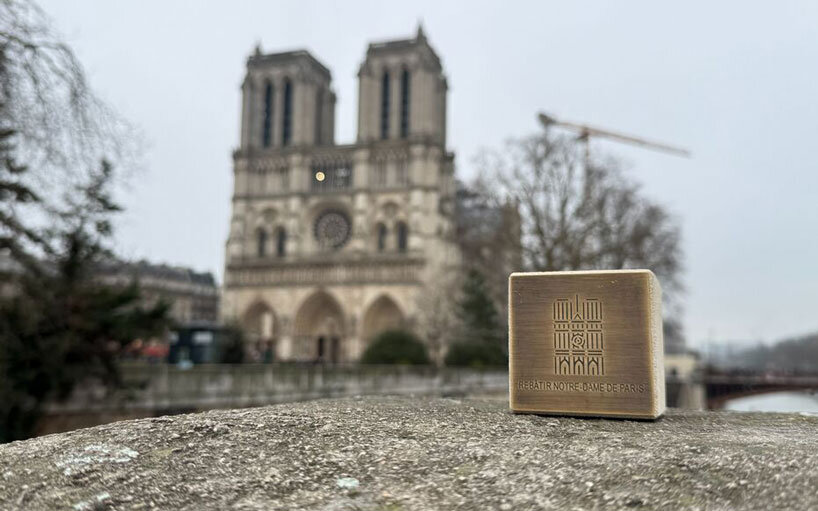 notre-dame paris stone