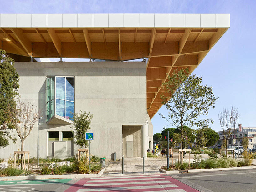 jakob macfarlane avignon library