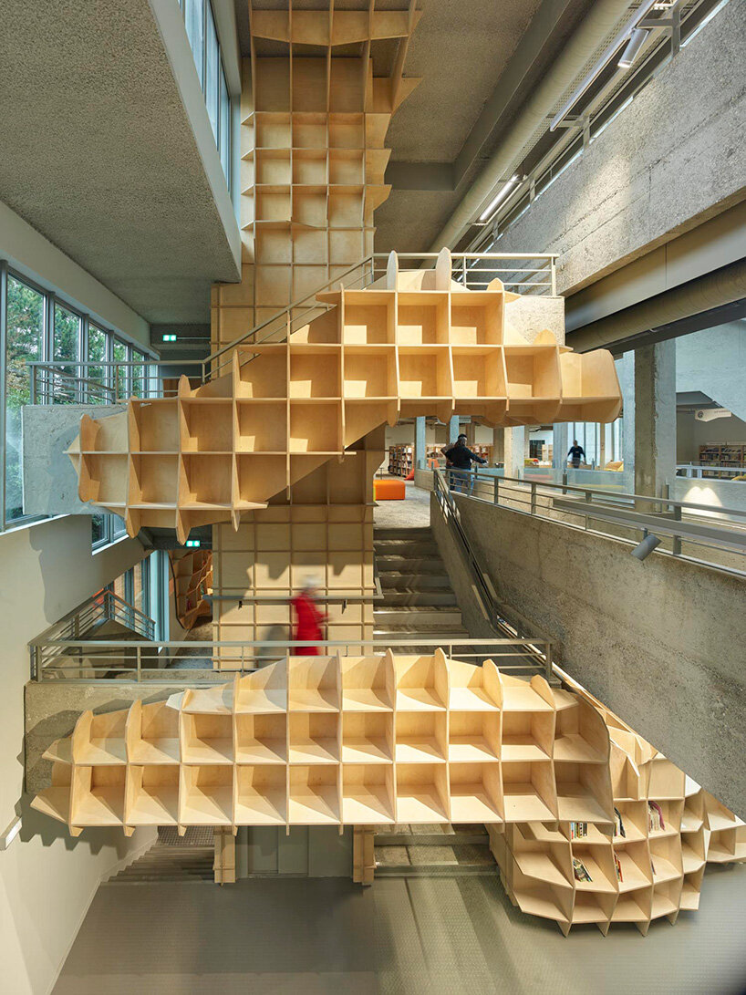 jakob macfarlane avignon library