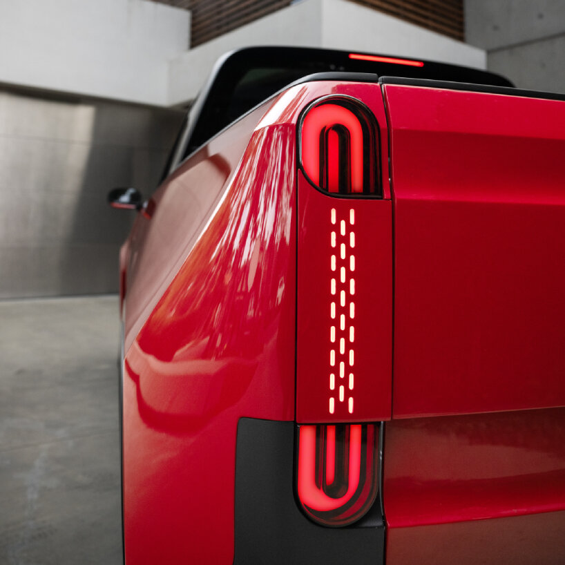 detailed rear view of the vehicle