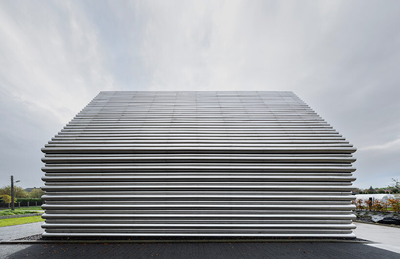 kwk promes gambit office