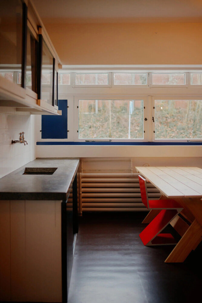 Altrath casts his lens on this interplay of openness with precision