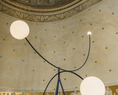 michael anastassiades on suspending modular lighting amid frescoed halls of milanese villa